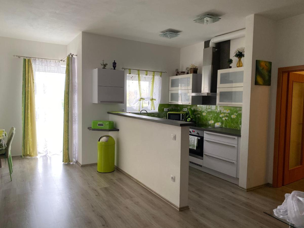 Apartman Na Lukach - Kopretina Trzeboń Zewnętrze zdjęcie
